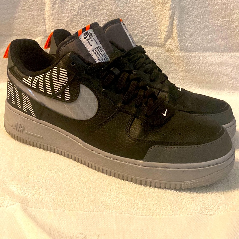NIKE AirForce 1 - US 10 - Men’s Shoe